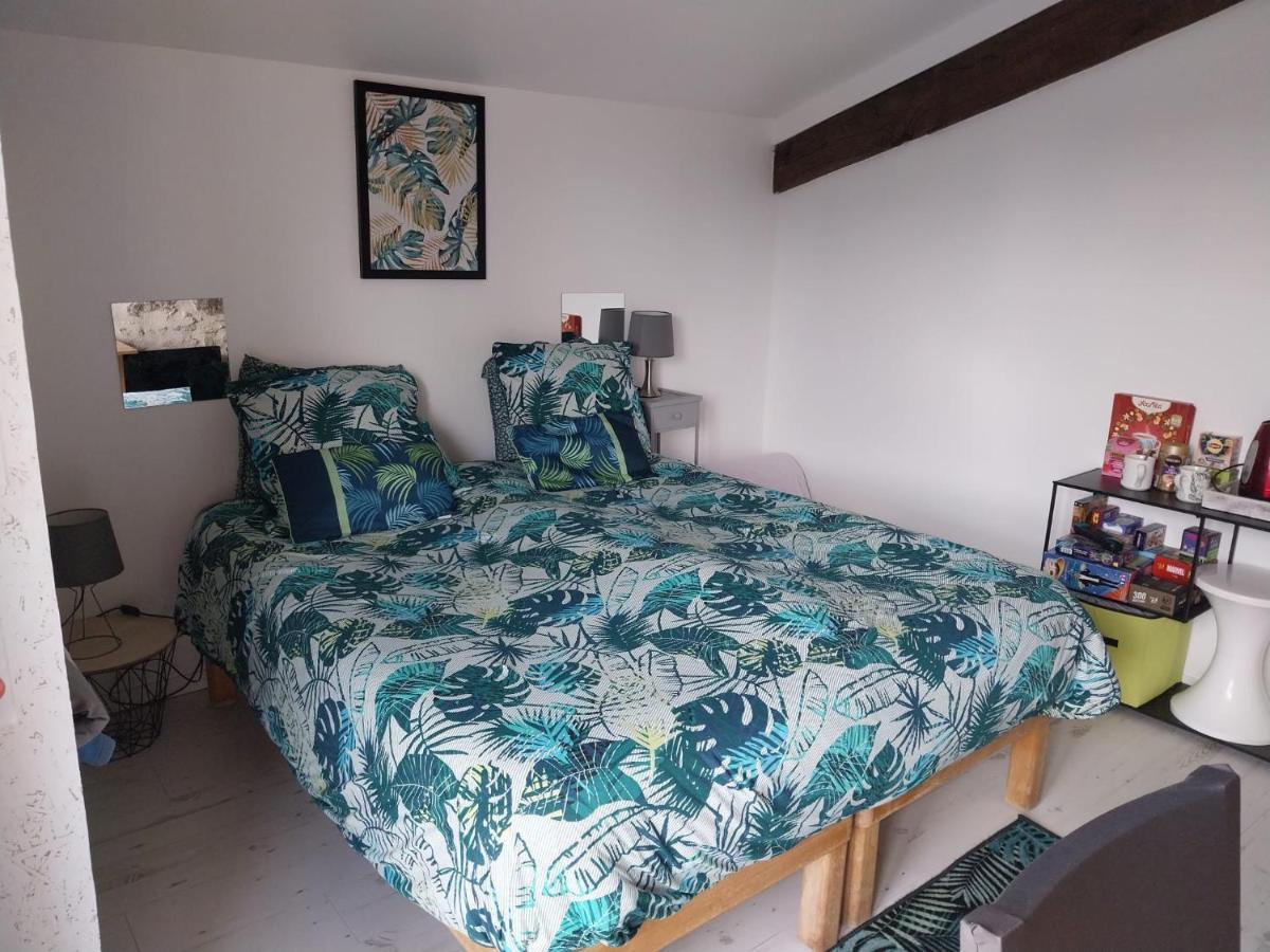 Un Air De Campagne Bed & Breakfast Millac  Exterior foto